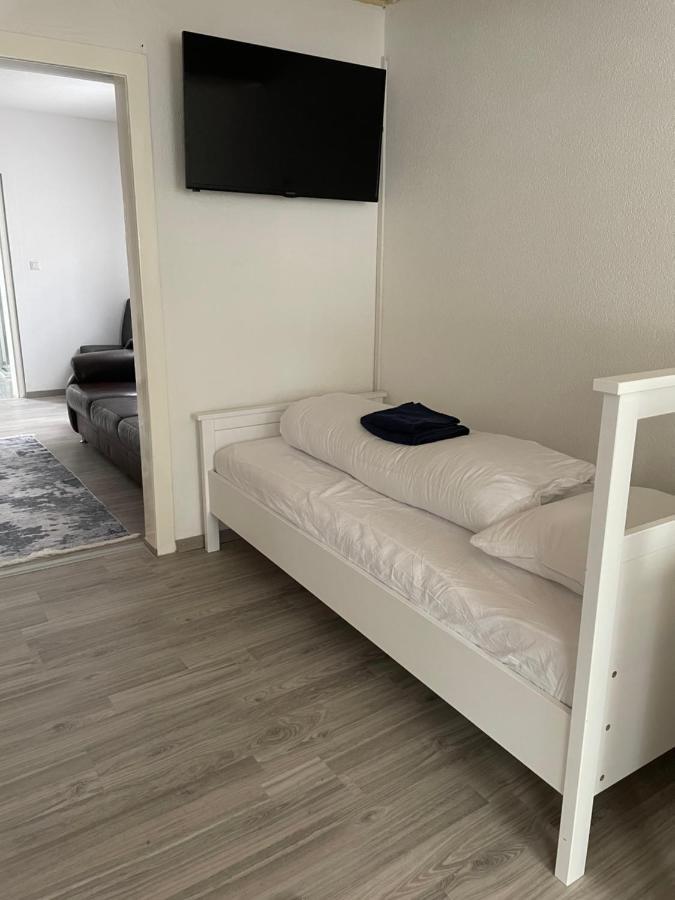 Ferienwohnung Monteurwohnungen Kassel Zentral Lll Exterior foto